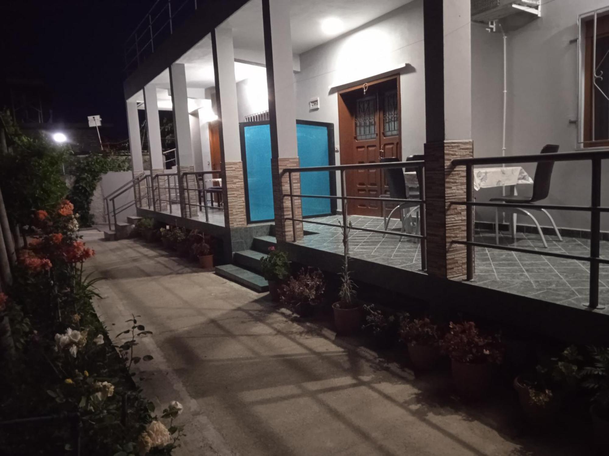 Vila N Dervishi Vlorë Extérieur photo